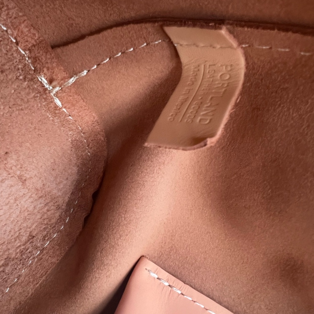 Portland Leather Goods Beige Tote Bag - Chic Everyday Shoulder Bag - Picture 8 of 12